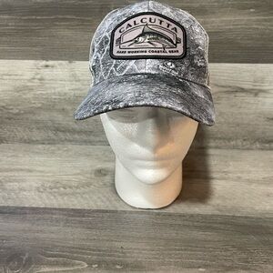 Calcutta Mossy Oak Gray Camo Cap